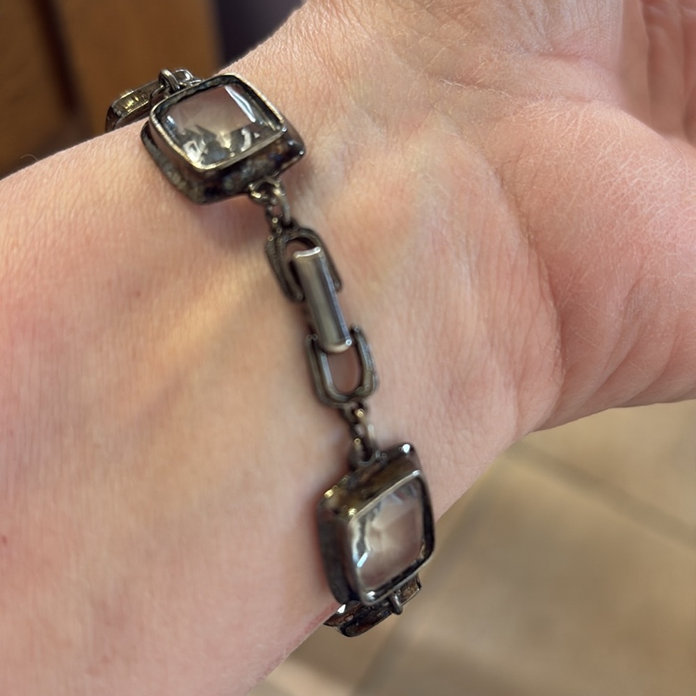 Clear Glass Square Silver Tone Link Bracelet - Picture 2 of 3